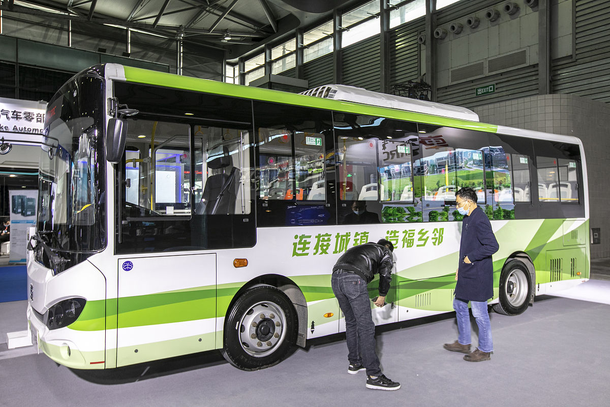 比亚迪海鸥电动公交：高效出行新选择