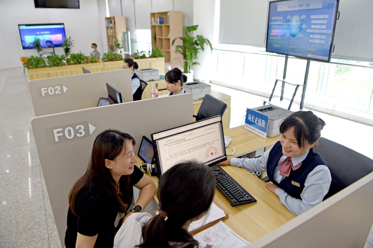 陕西晟伟工贸有限公司办公室实习报告摘要