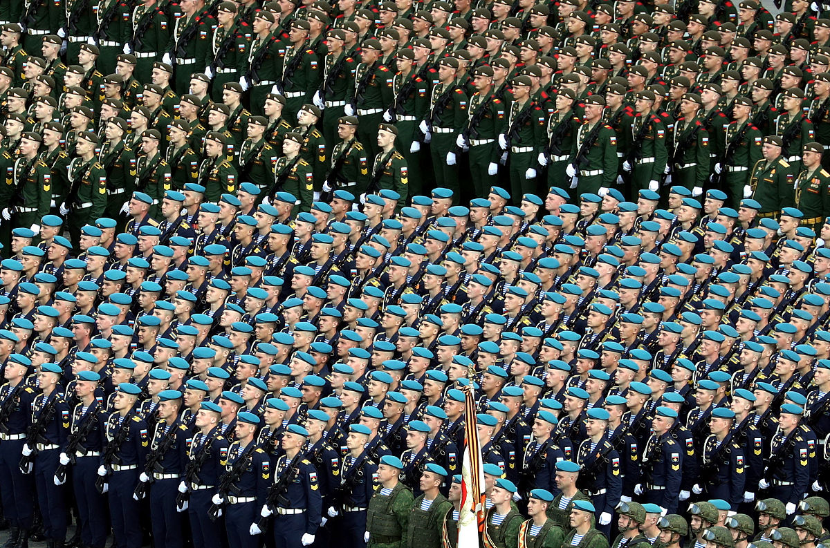 当地时间2021年5月7日,俄罗斯莫斯科举行纪念卫国战争胜利76周年阅兵