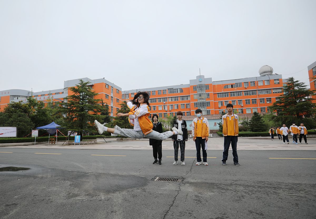 雅安幼师职业高级中学2019年报名条件、招生对象