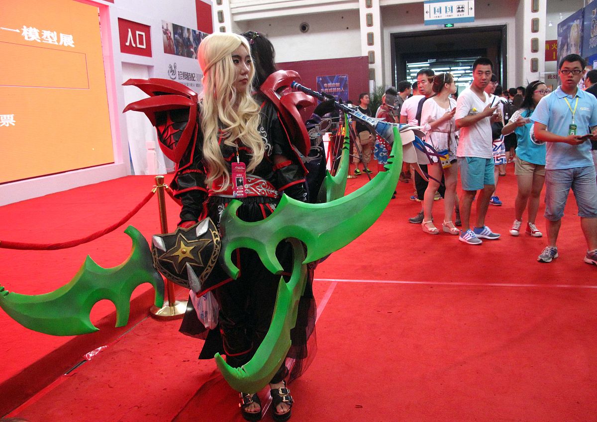 Cosplay 英雄联盟：角色、挑战与魅力
