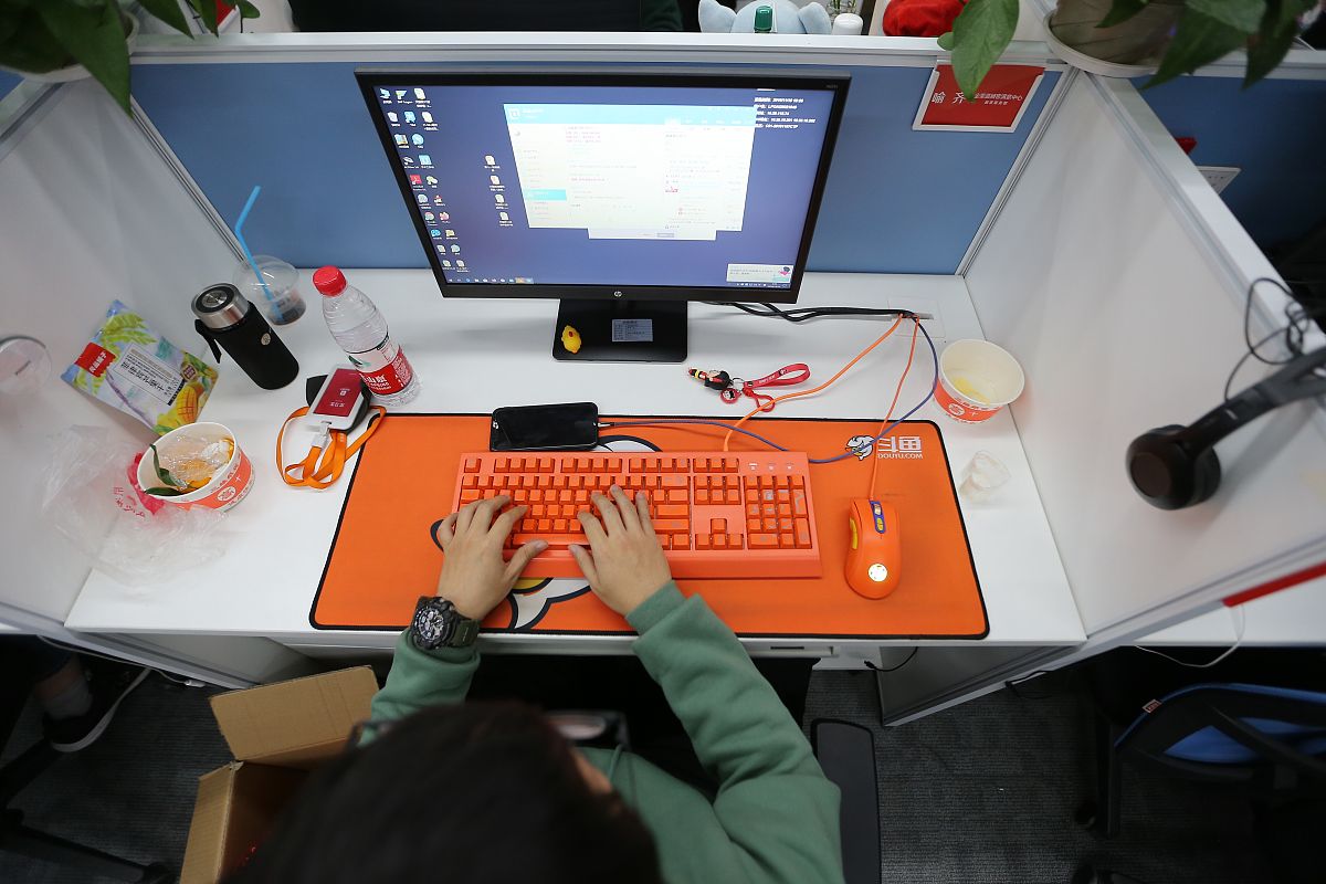 武汉建筑工程学校升学渠道：职业规划与未来发展