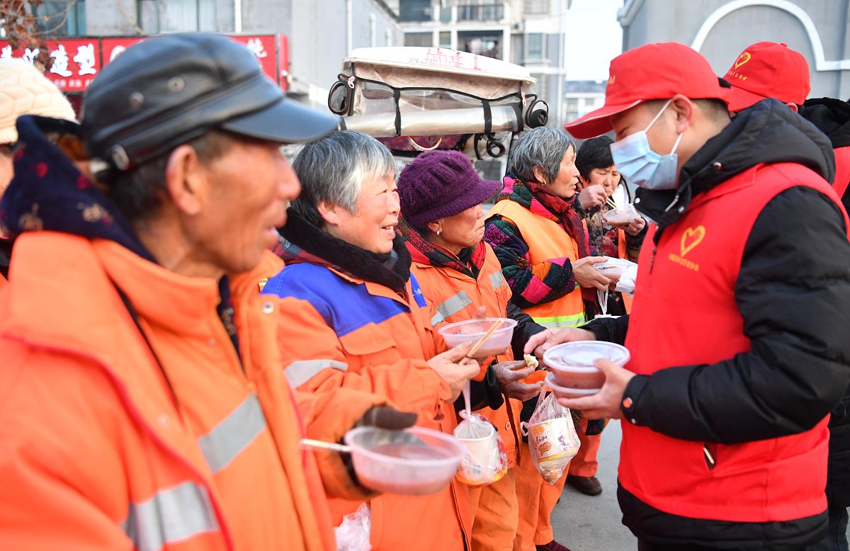 2021年1月20日,在安徽省亳州市谯城区药都大道建投桐花园小区门口,谯