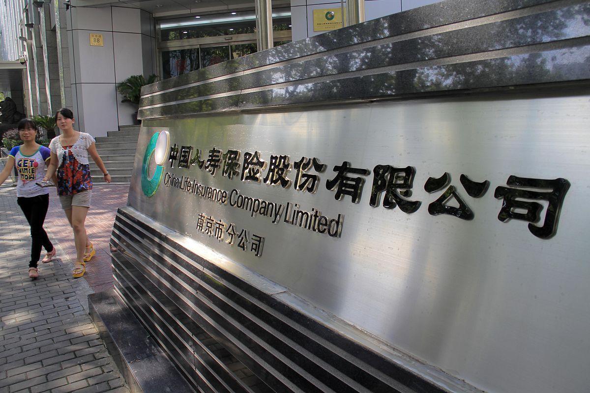 你的角色是新疆东方希望有色金属有限公司财务会计岗位的实习生，请论述实习目的和意义，不能直接抄袭他人观点和概念。