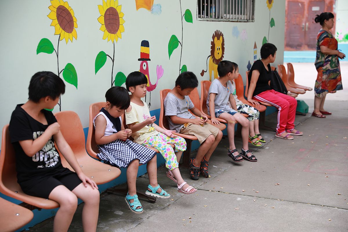 留守儿童爱心暑托班活动感悟：温暖、学习与希望