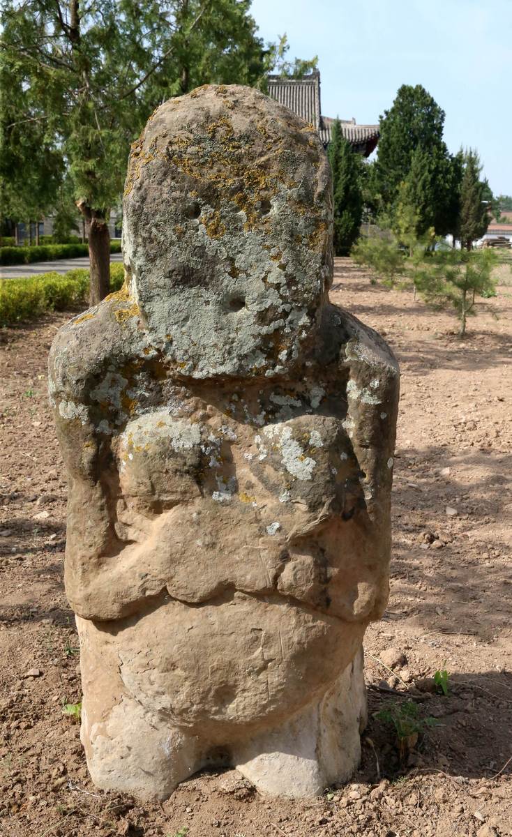 Xian Forest of Steles in EnglishMuseum of Forest of Stone Tablets in Xi’an Good morning Ladies and gentlemen Today we are going to visit the treasure house of ancient calligraphy and stone carving art