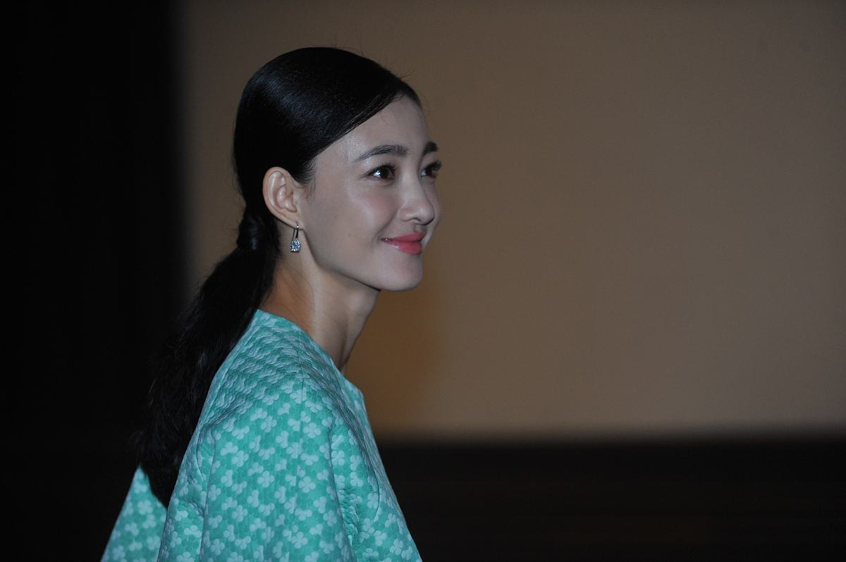 2013年0<strong>8</strong>月25日,北京,微电影《因情圆缺2:代理相亲》首映发布会举行.