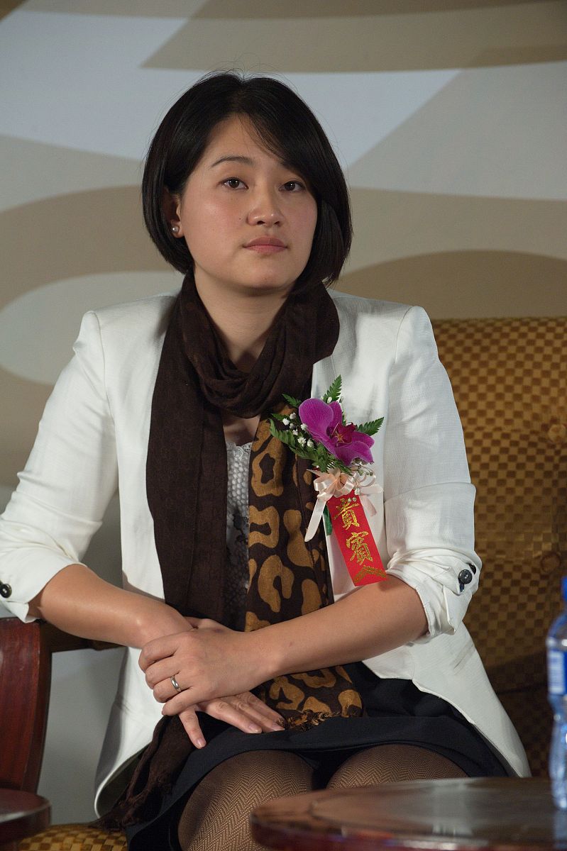 2013年11月16日,北京,宜信公司总裁助理企业发展部总监侯琳.