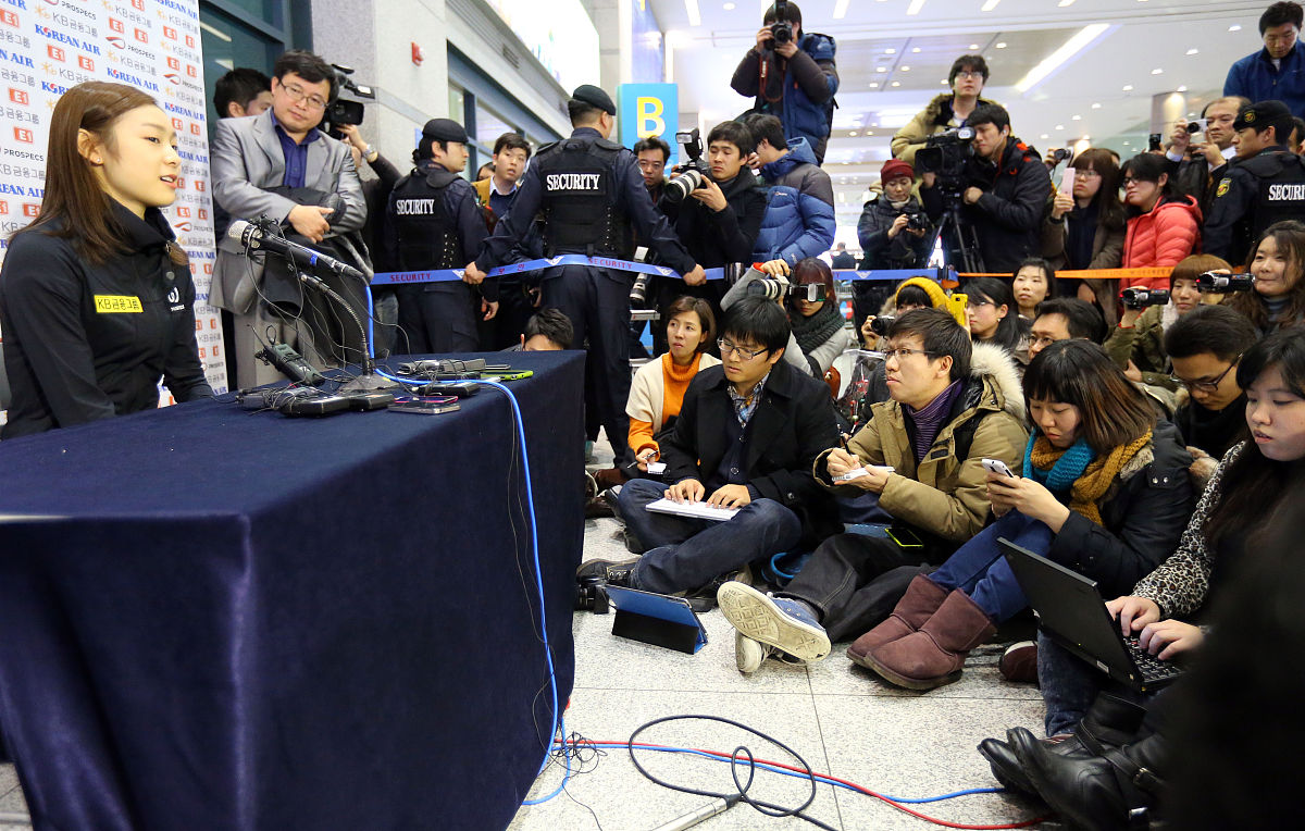 2012年12月11日,韩国,在国际滑联b级赛事nrw杯在德国多特蒙德站中夺冠