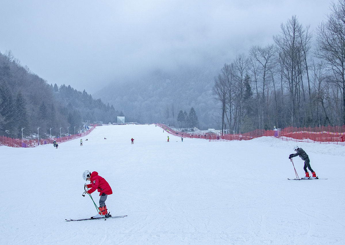 四川2022年：中专VS高中，哪个更适合你？