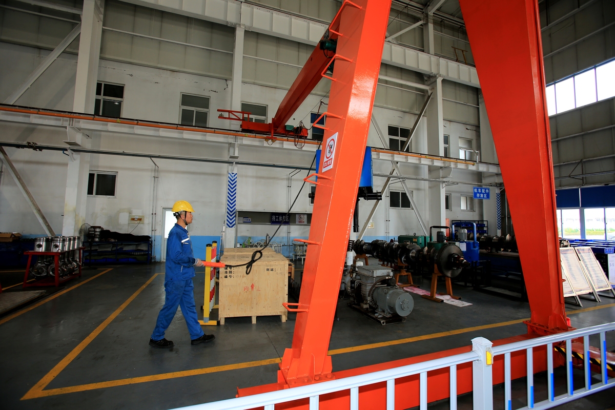 起重物料装卸车间：企业货物中转的重要枢纽