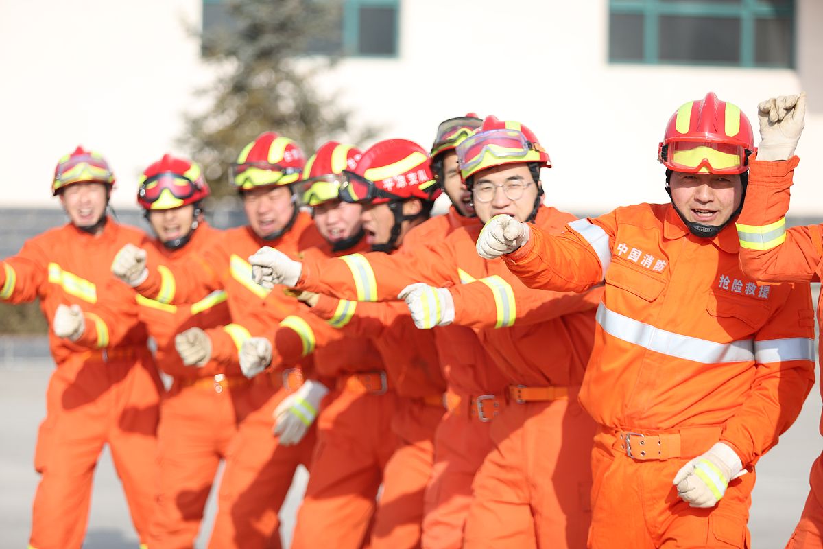 四川龙泉驿卫校消防类专业：培养消防员和应急救援人才