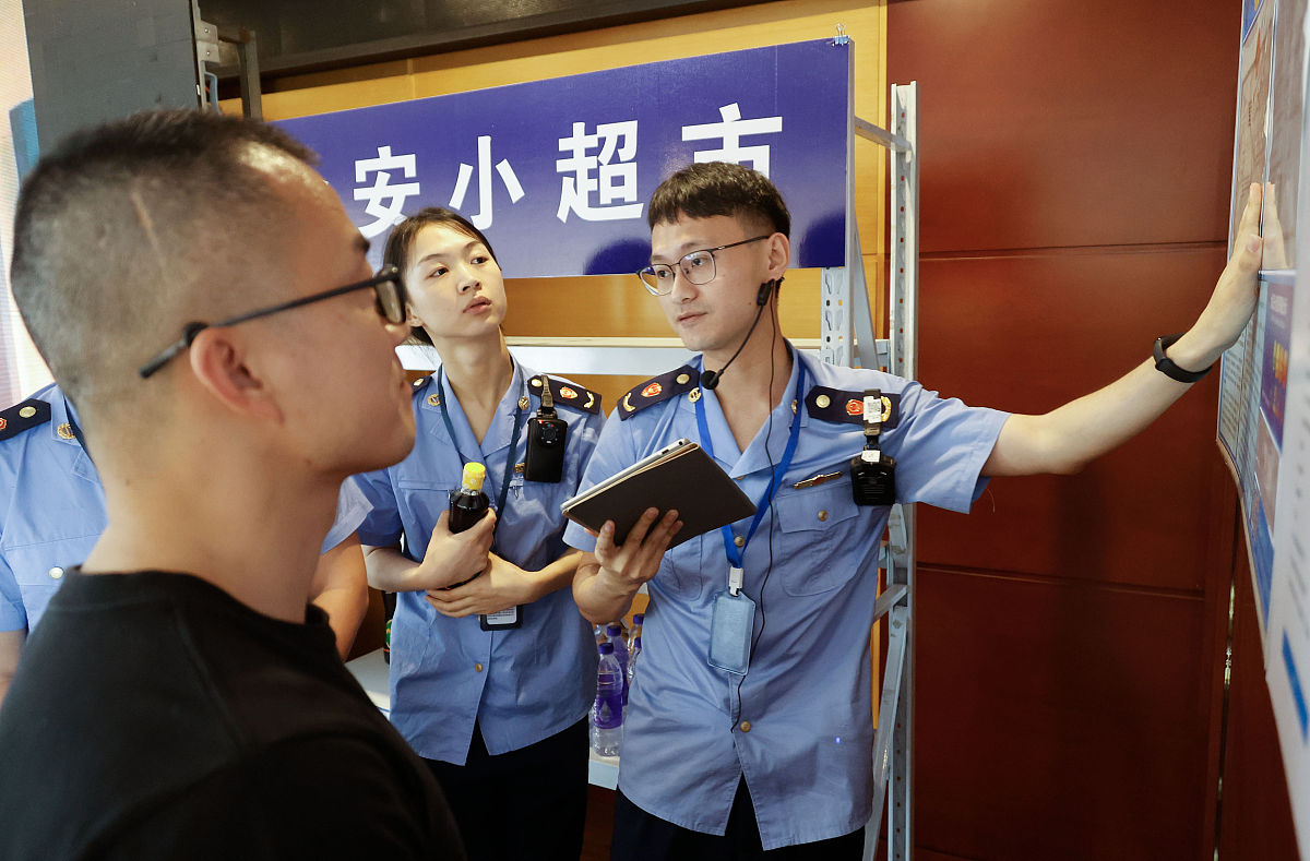 优化补充城管执法人员力量