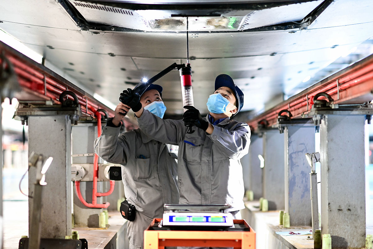 湖北轨道交通学校飞机维修有前途吗？需满足哪些招生条件