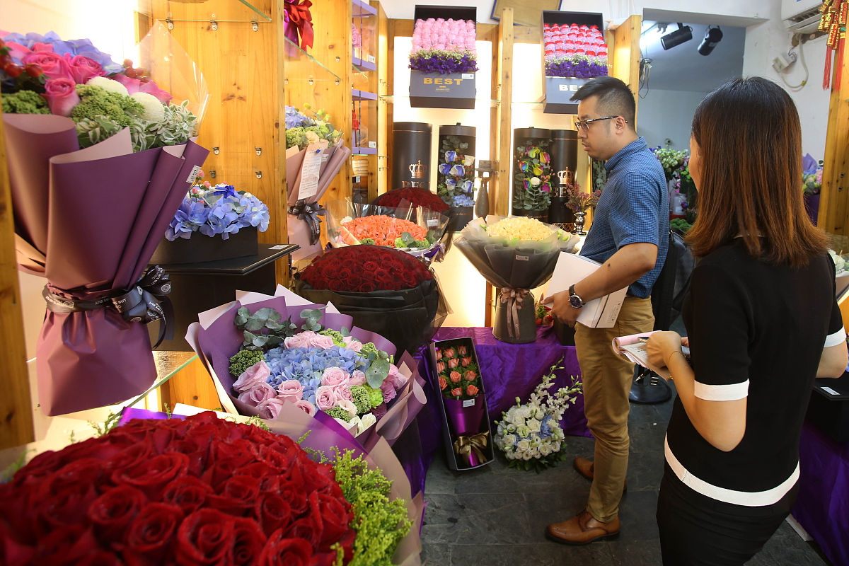 一家花店老板如何确定服务内容和服务模式