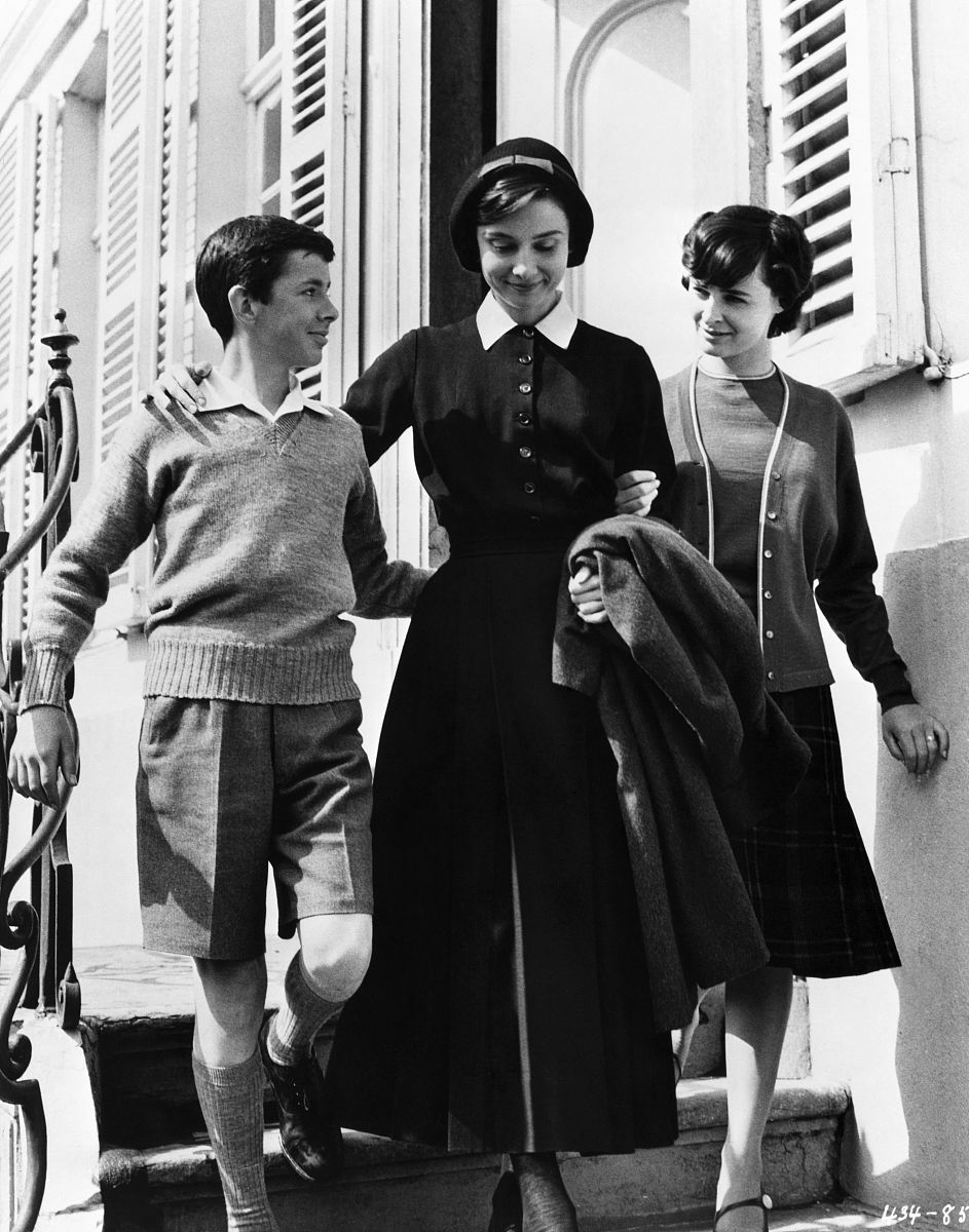 奥黛丽·赫本与查理·卓别林：两位艺术巨匠的比较