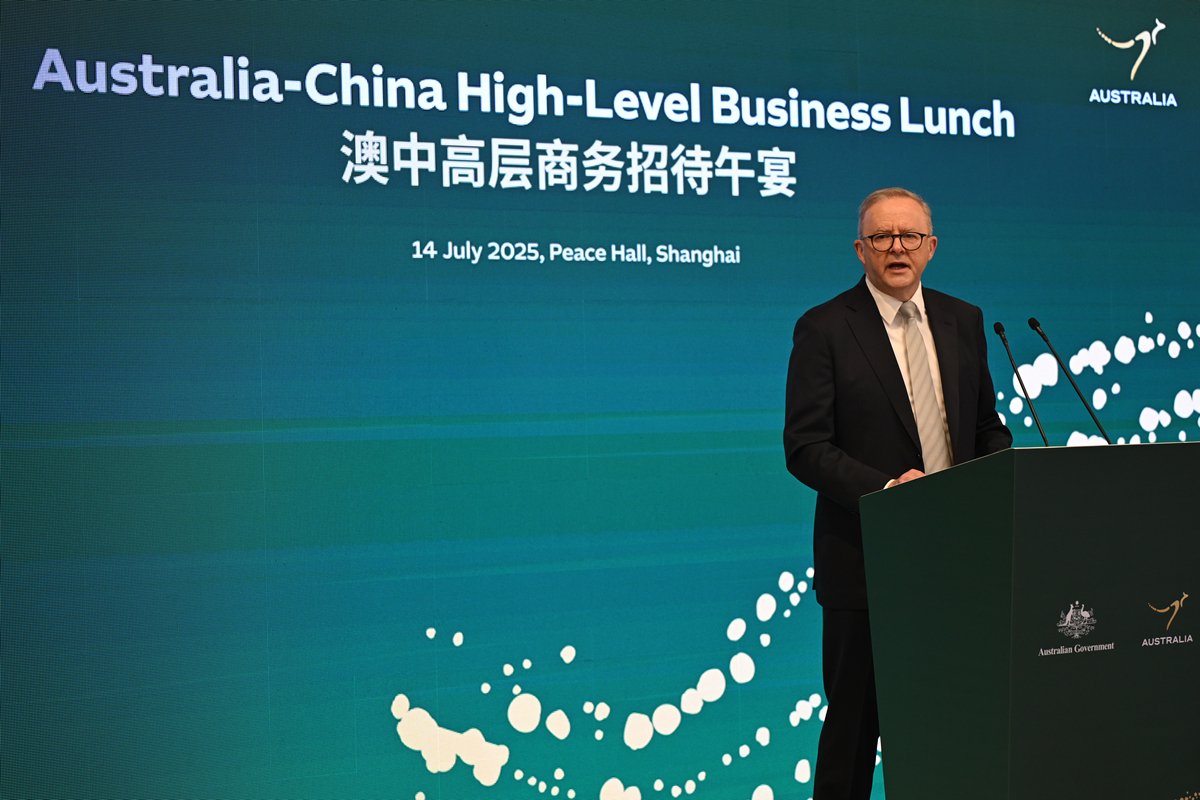 今天拜访的目的有三个方向：1、感谢SIDHU教授参加Mindry5月份的学术会议并给学员带来精彩的授课得到了学员很好的反馈2、参观医院并探索未来的临床合作3、SIDHU教授受中国专家的欢迎其中有一家医院希望邀请您作为客座教授搭建学术交流用英文回复