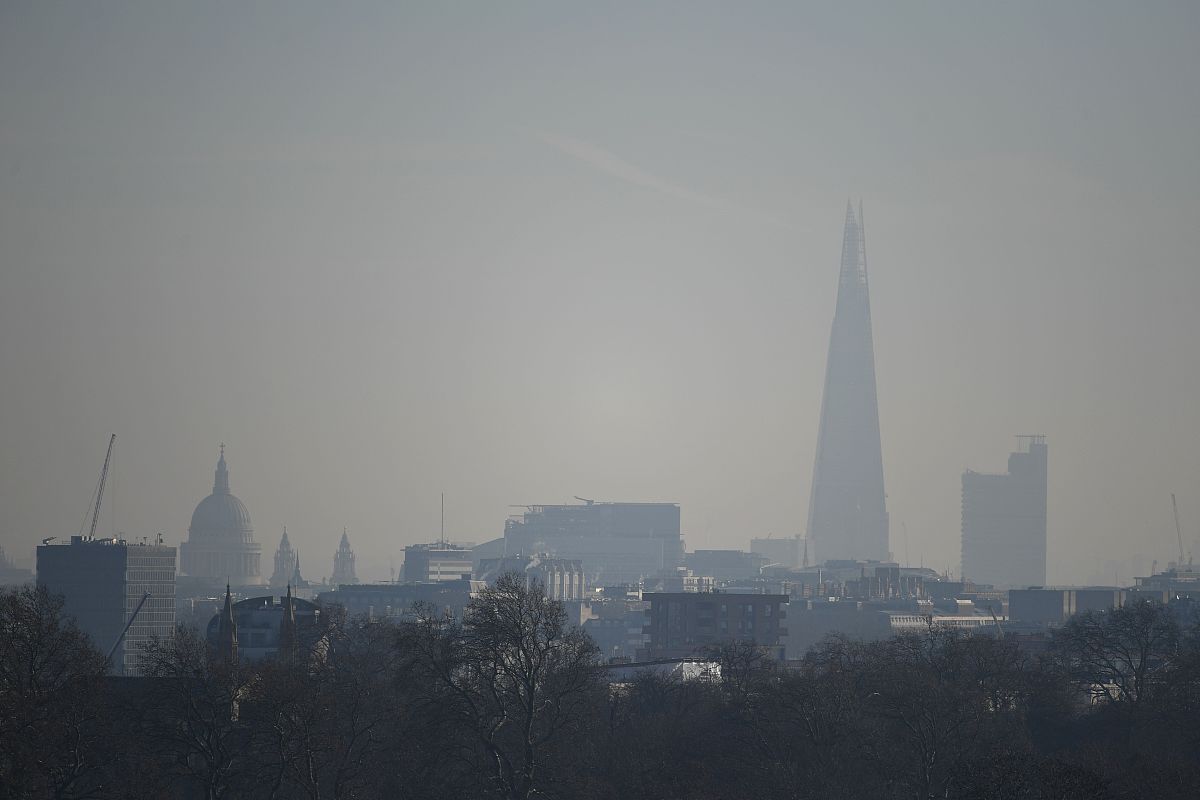 当地时间2022年1月14日,英国伦敦,英国政府的污染预测网站建议,英国南