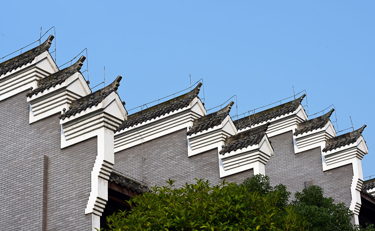 白居易生平概述：唐代诗人、政治家的一生