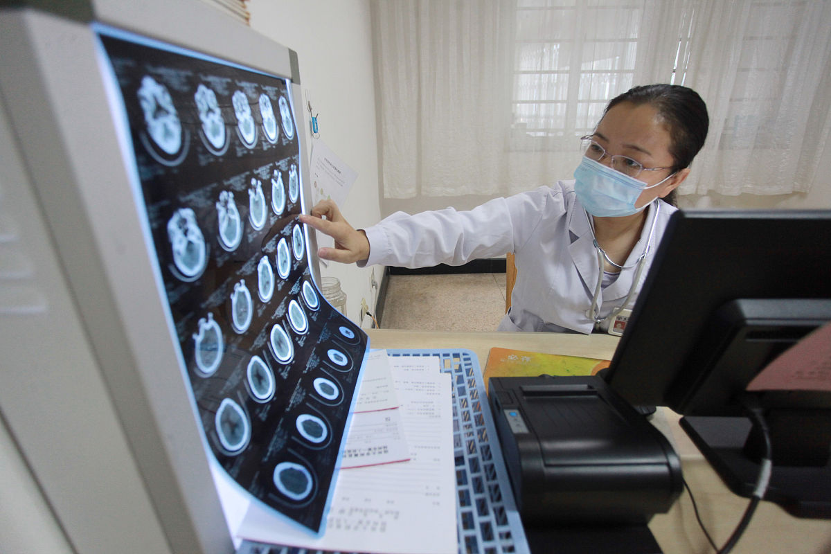 病案专业学科基本情况学科优势、薄弱环节、学科发展方向、学科发展目标