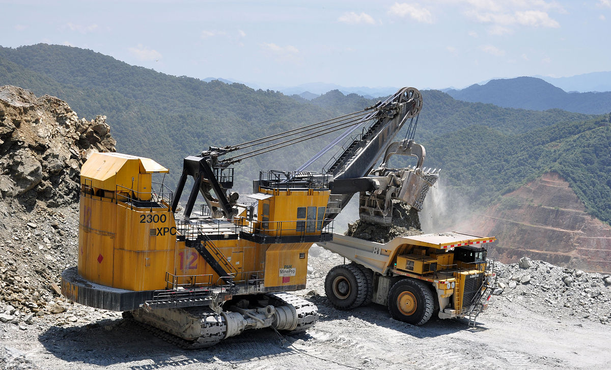 德兴媒体求助热线电话大全：日报、电视台、广播联系方式