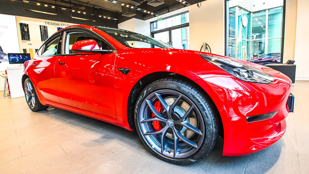 model s plaid 19寸轮毂et