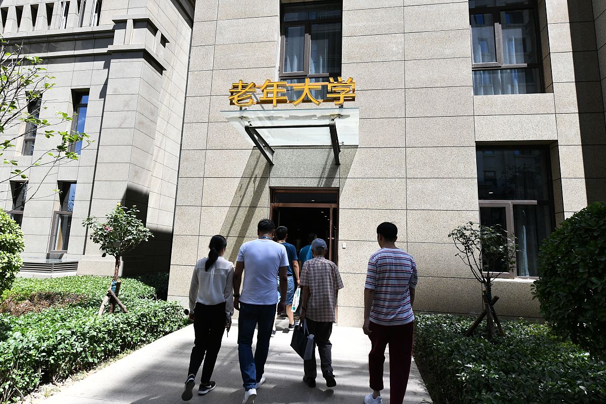 重庆2021年初中生能学卫校吗