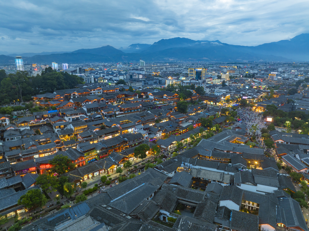 丽江旅游攻略：交通、景点、美食、住宿、注意事项全攻略