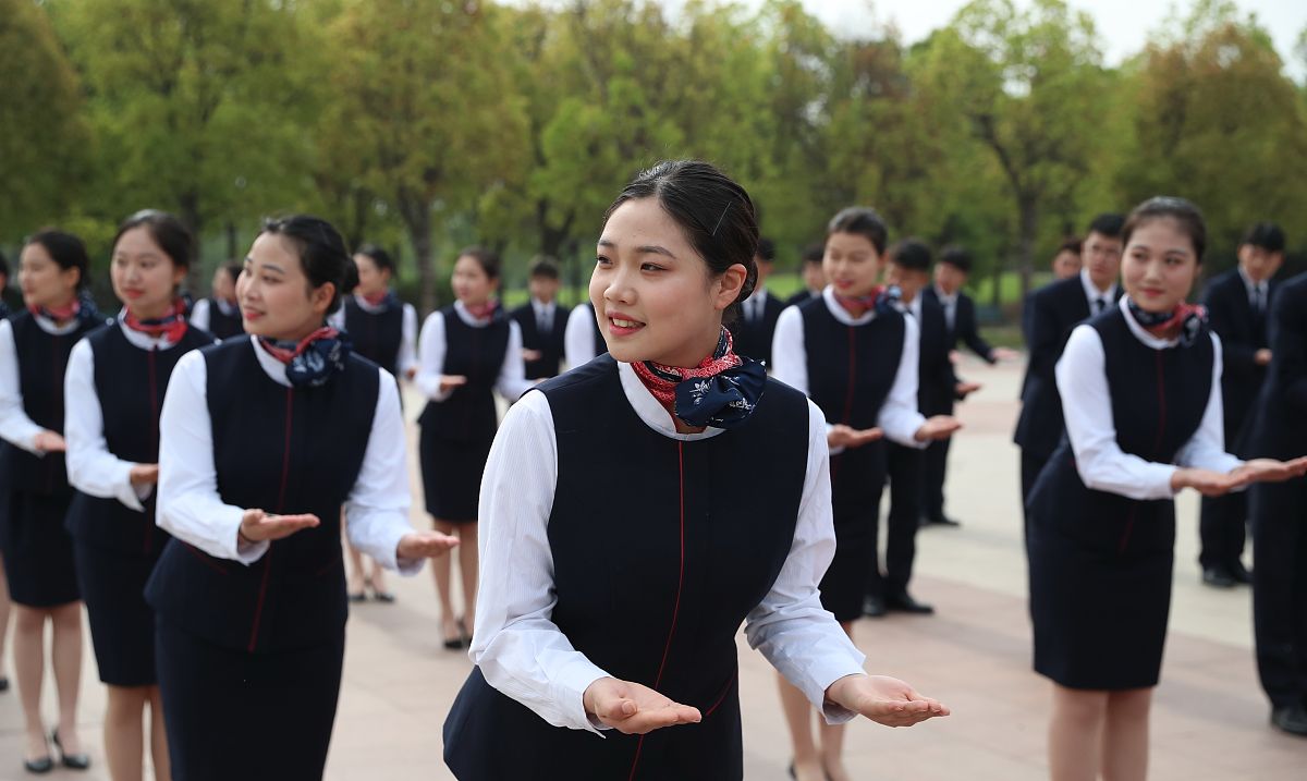 清丰航空学校民航乘务专业2021年招生简章