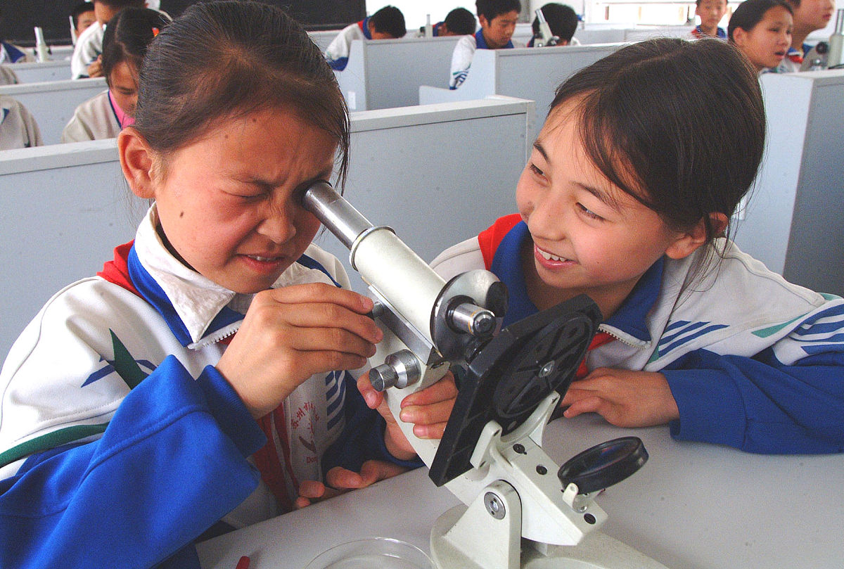 贵阳市育强中学2023年招生简介 - 培养全面发展的优秀人才