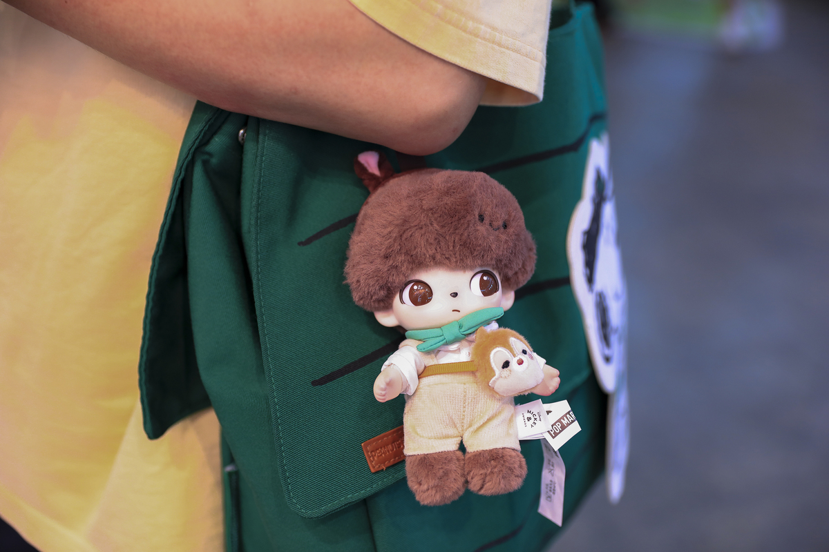 潮玩IP角色服饰设计