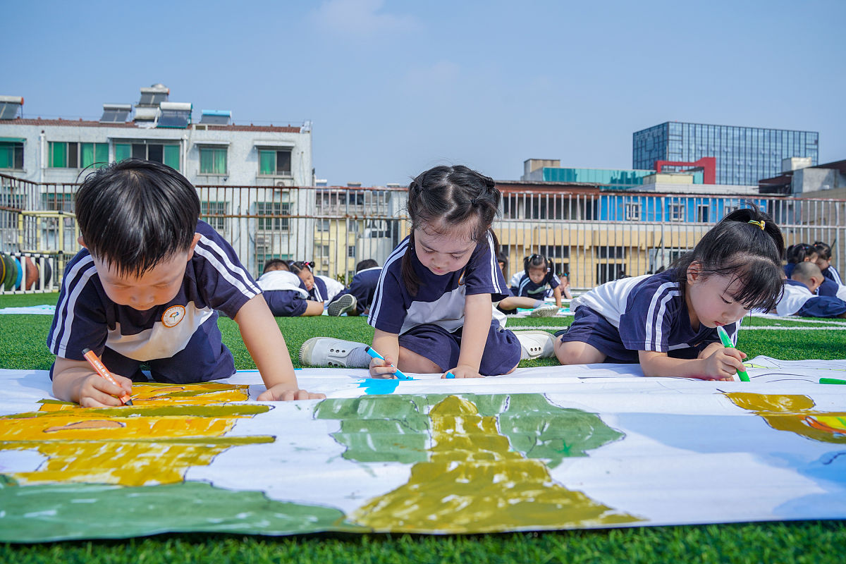 50字以内赞美祖国山河的诗歌