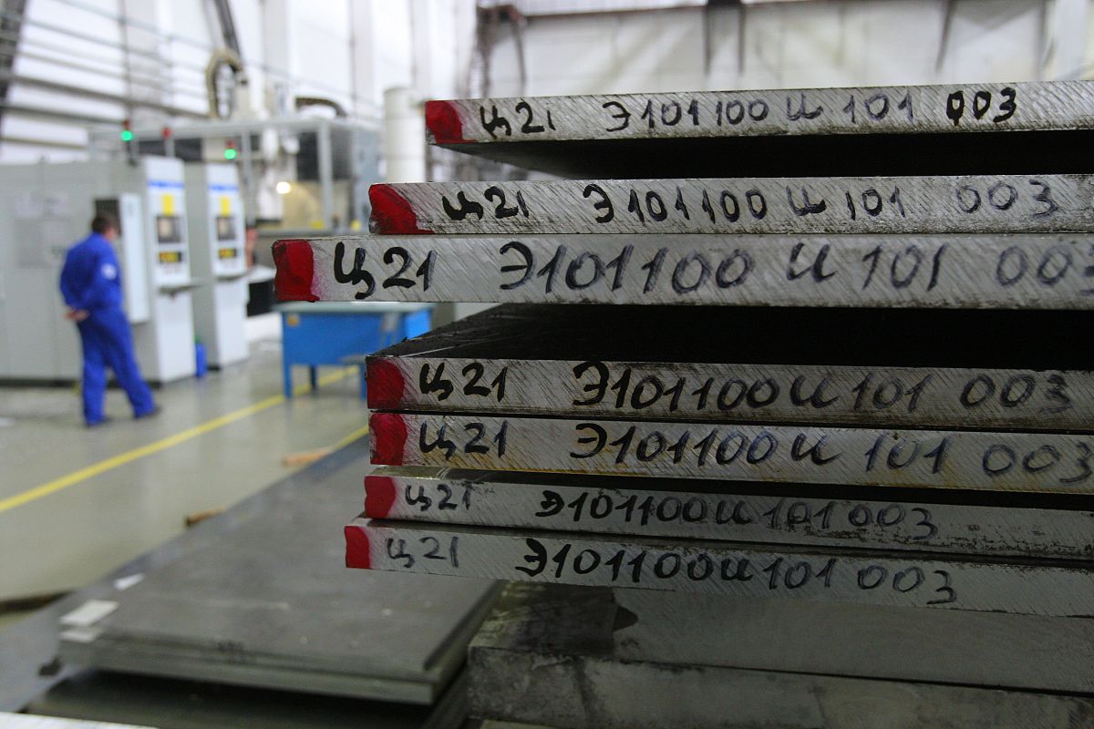 2150 热连轧板带：尺寸详解及应用