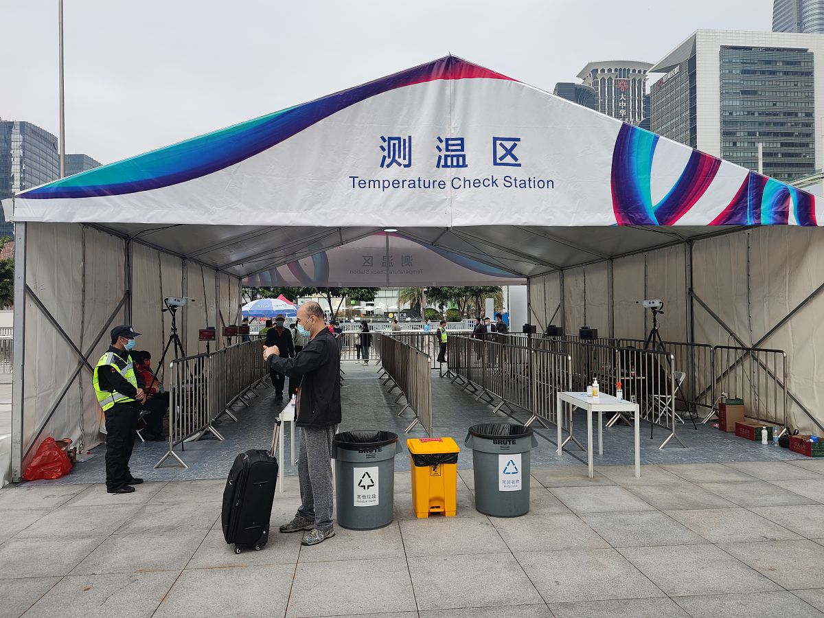 摆摊帐篷规格参数都有哪些