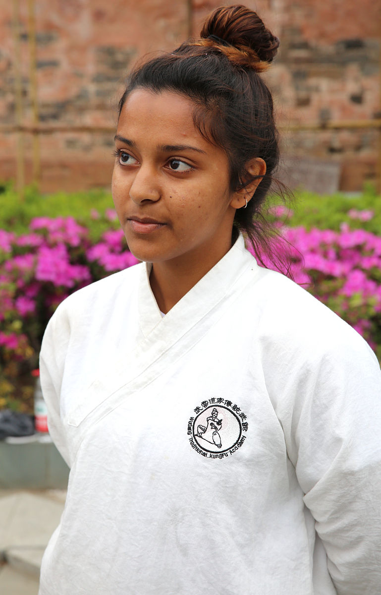 初中女生没考上高中，还能学护理吗？