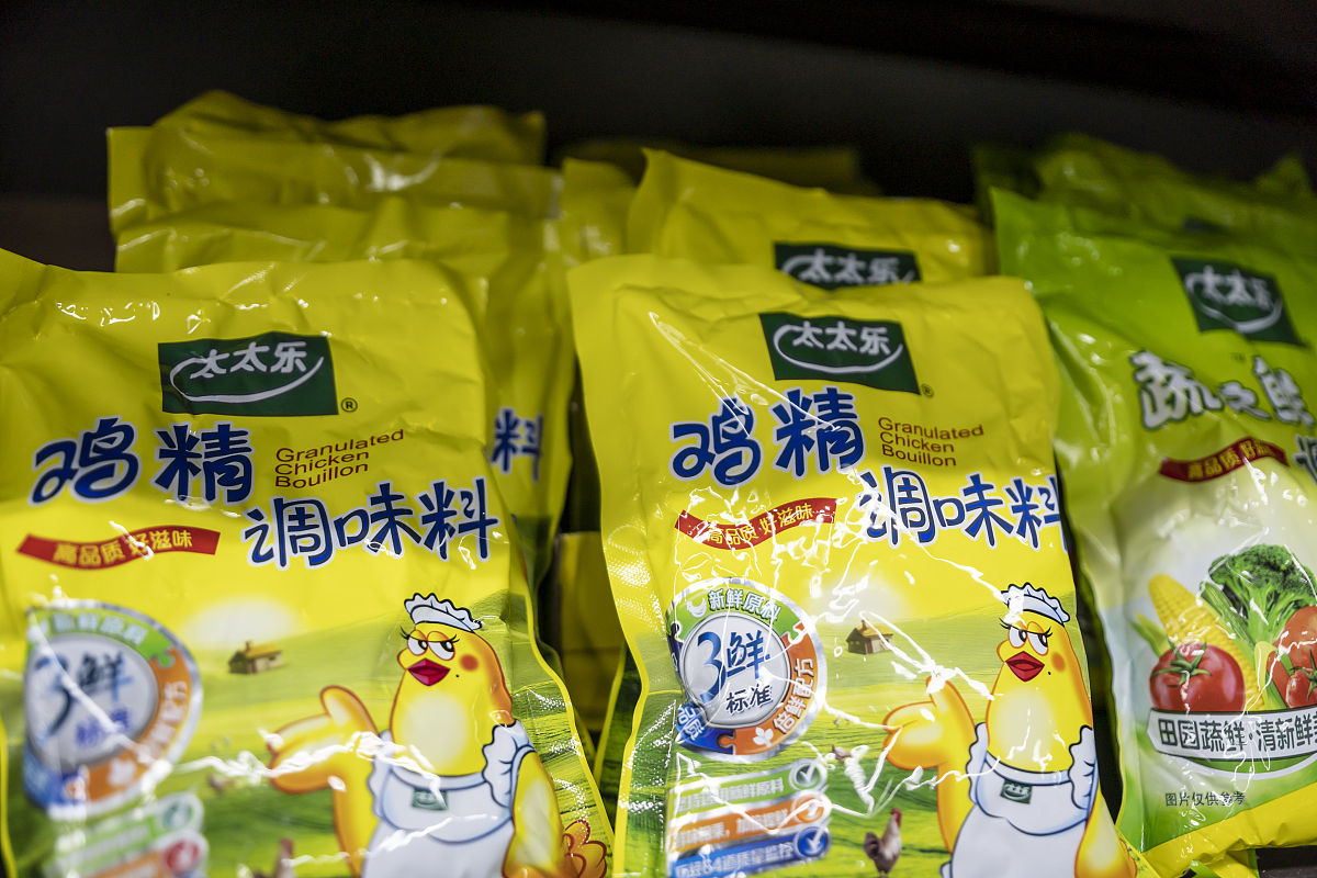 抓住年轻人的胃！创意鸡爪包装设计思路