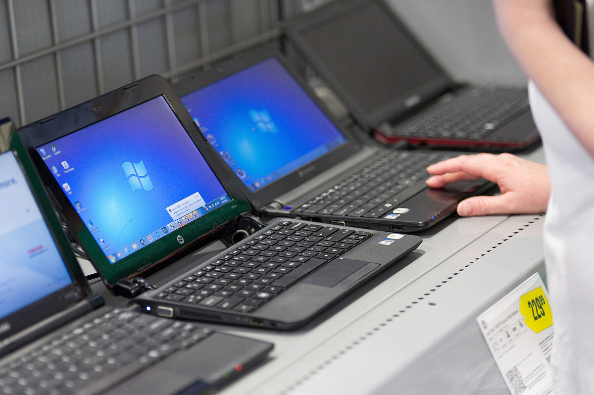 喜蕴100笔记本电脑评测：性能强劲、外观精致、功能丰富