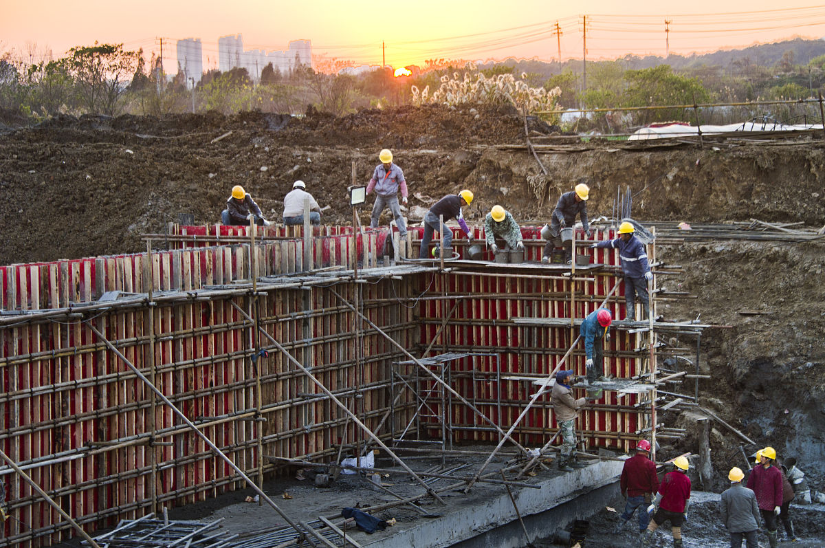 预应力梁施工安全及荷载控制难点解析