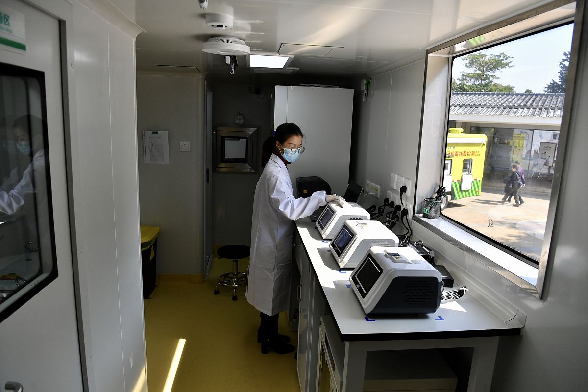 贵阳卫生学校拥有实训设备吗？