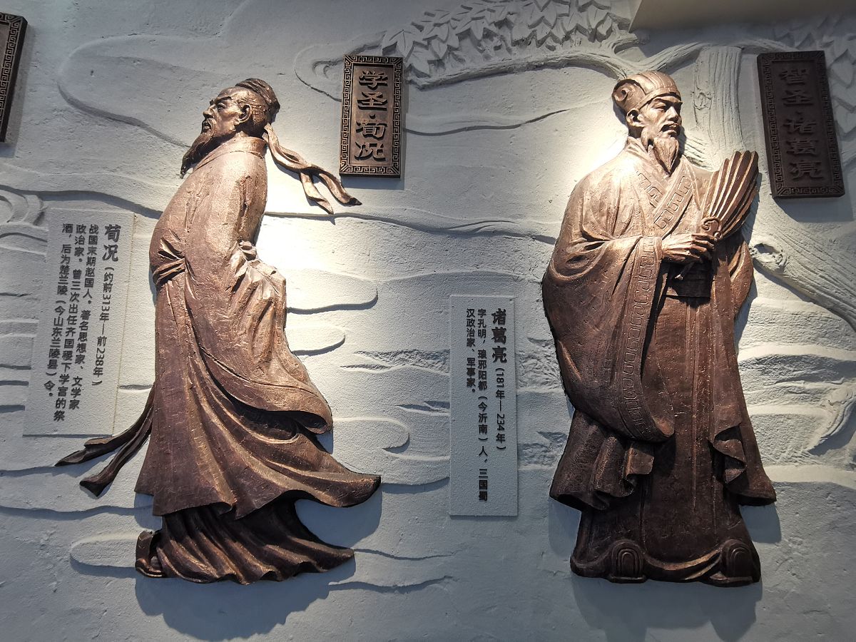 大吏廉洁，小吏效法：古代廉洁故事与名言