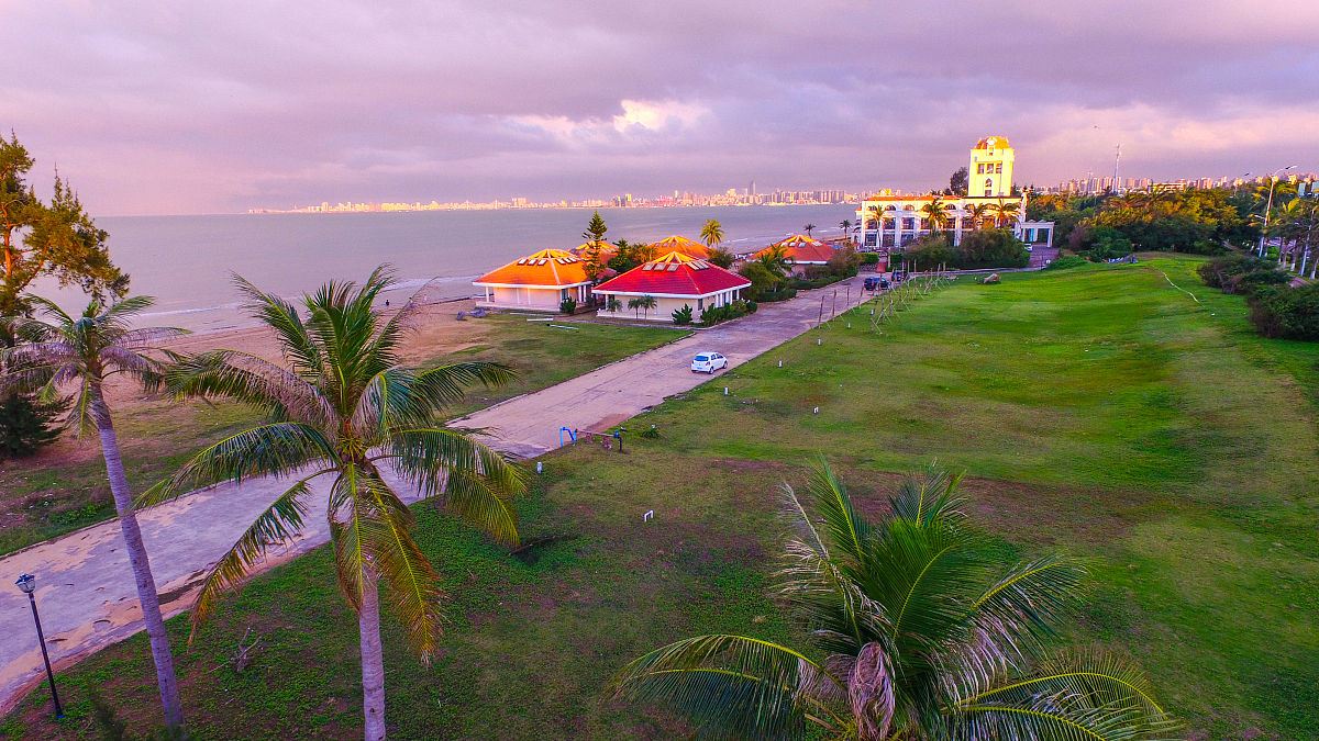 贵阳轻轨职业学校校园环境怎么样