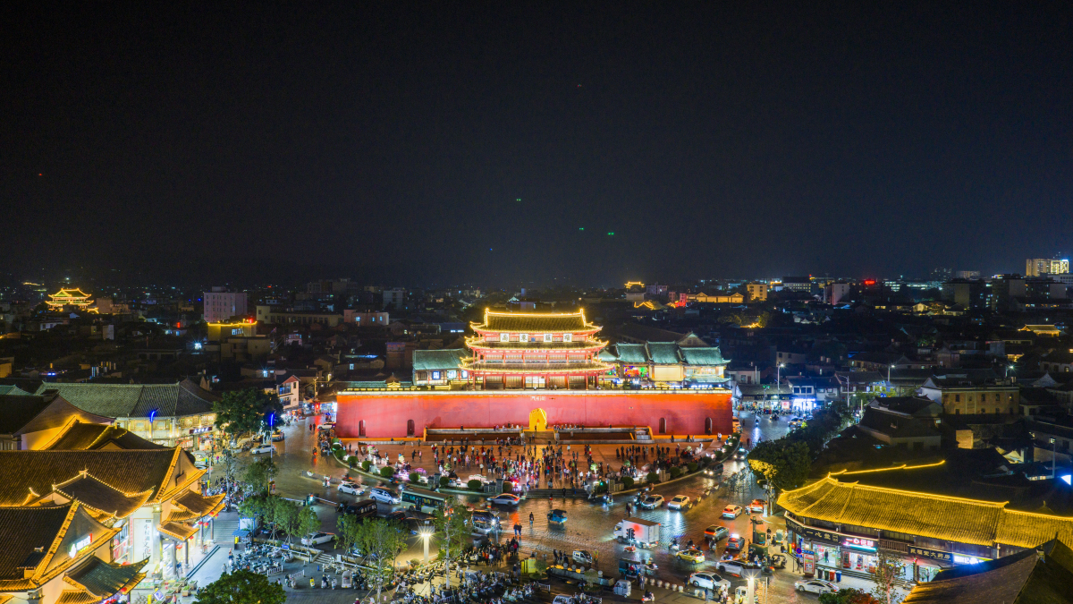 2026年3月11日,云南建水,建水古城风光.