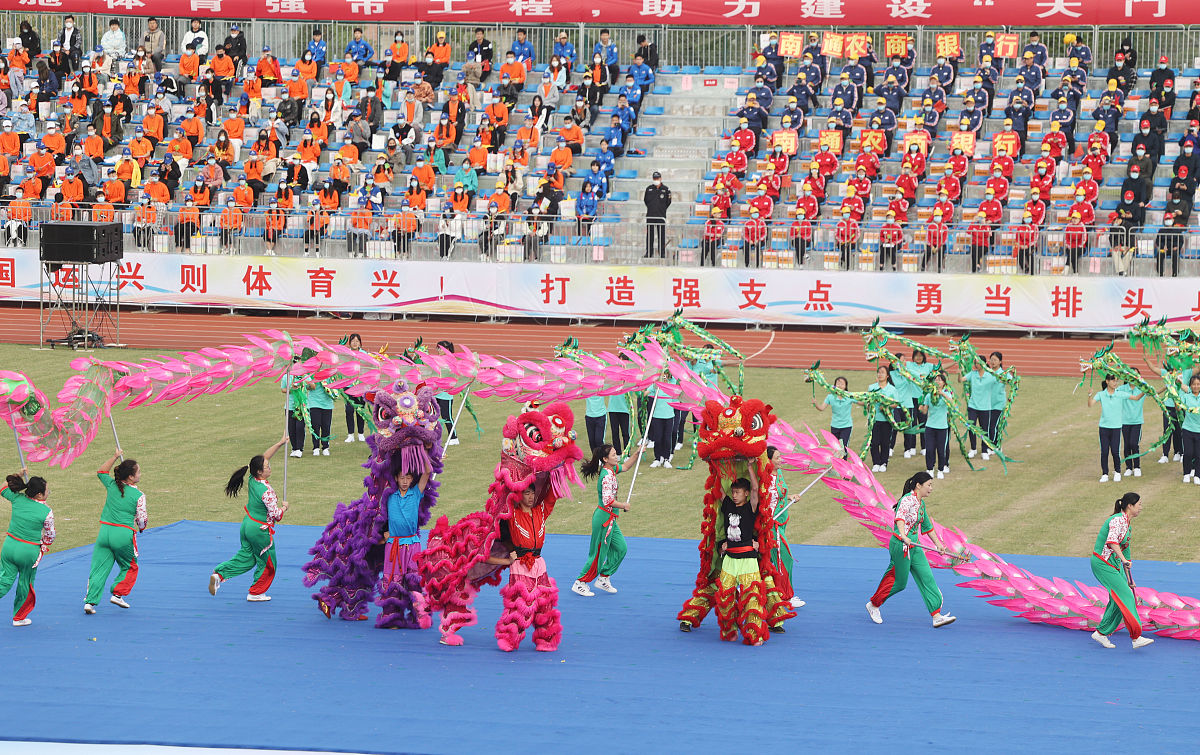 2020年重庆市秀山职教中心花灯舞蹈表演专业招生