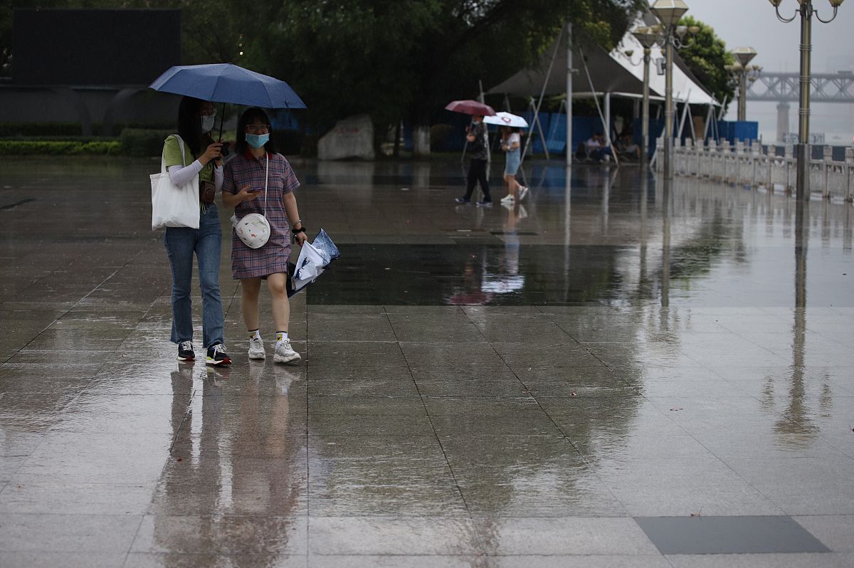 2020 年梅雨季何时结束？解析日本梅雨季对生活的影响