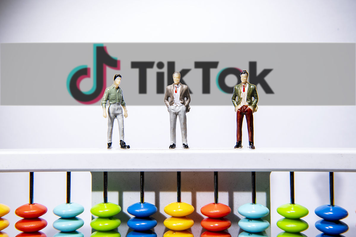 TikTok Shopping: Discover Trending Products & Deals TikTok Shopping: Discover Trending Products & Deals