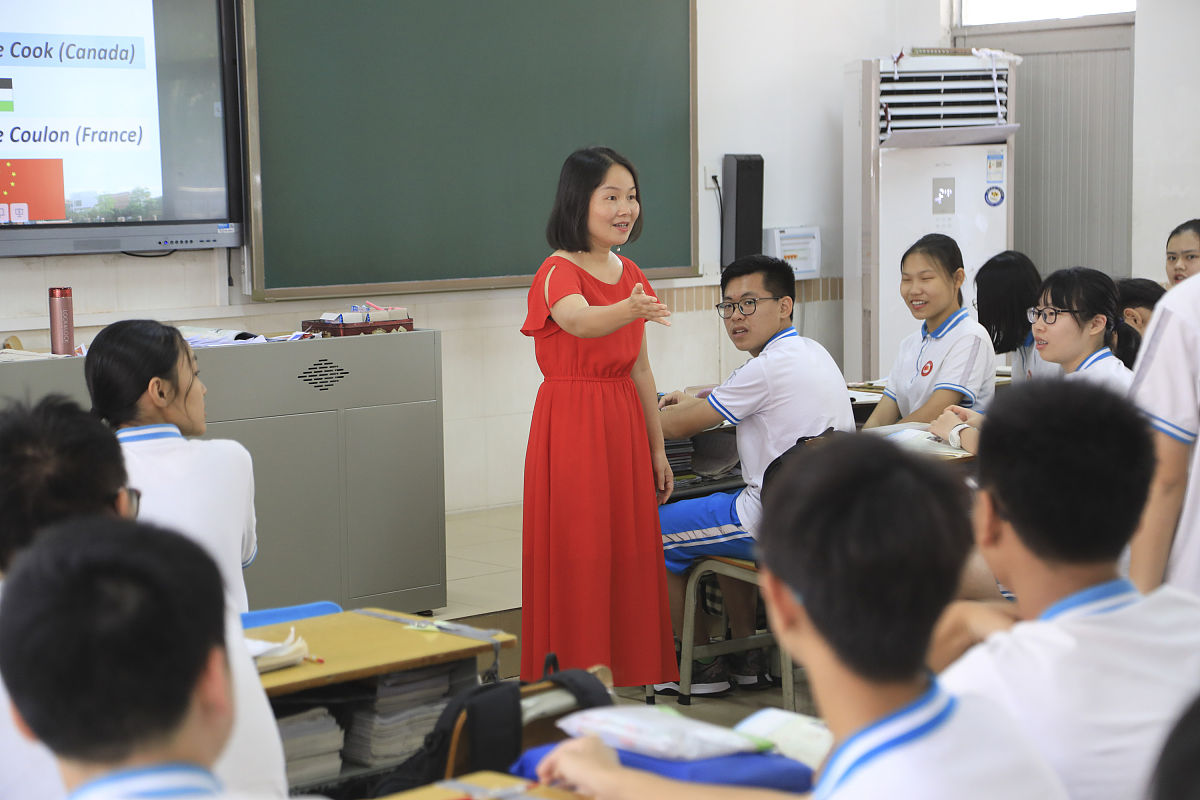 南充技师学院教学团队：高素质、专业化、务实创新