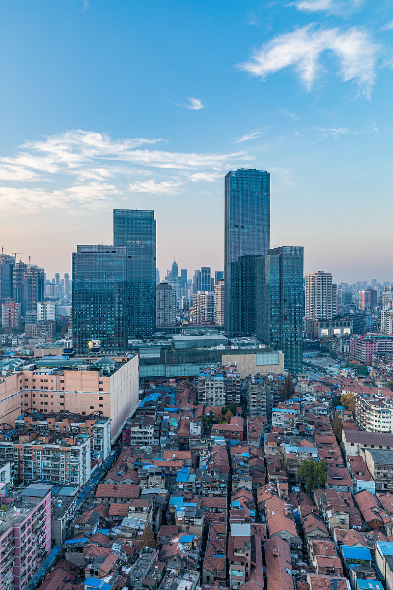 弥勒县职教中心2021年专业介绍：机械、电子信息、建筑、商贸等