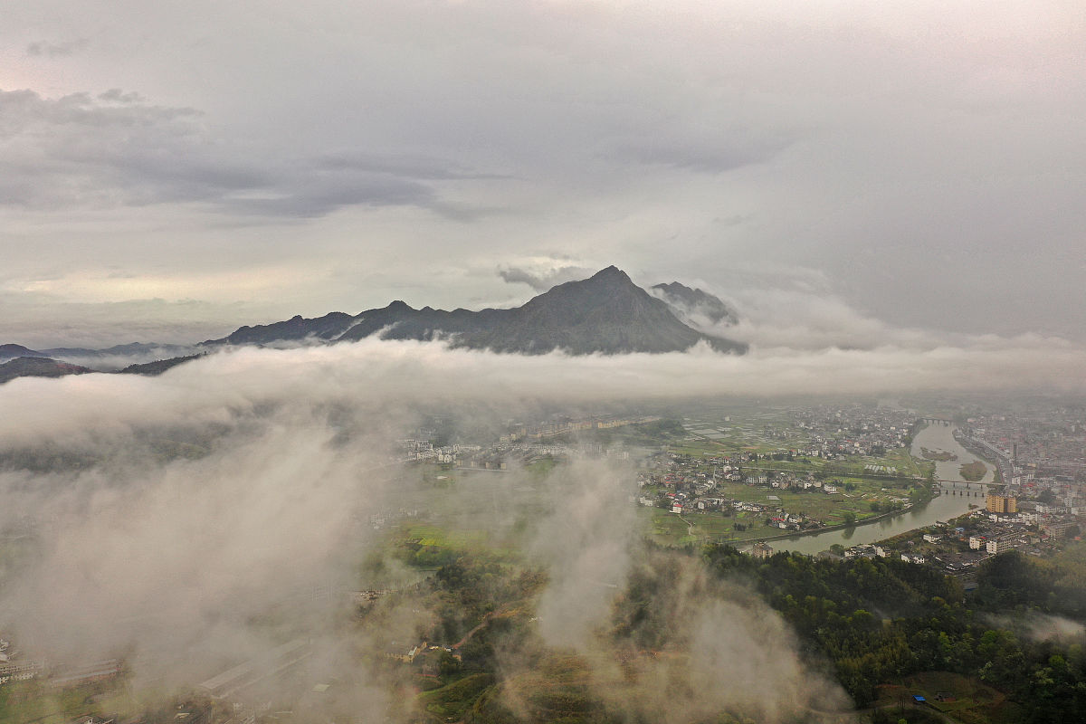 上饶中等职业学校2022年招生简章 - 助力学生成就梦想