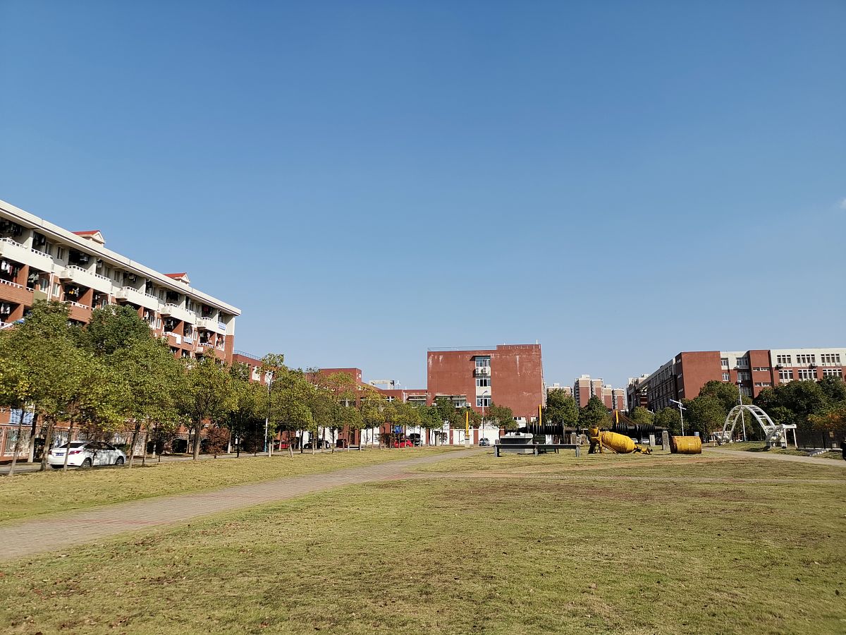 云南大学光电信息科学与工程专业怎么样