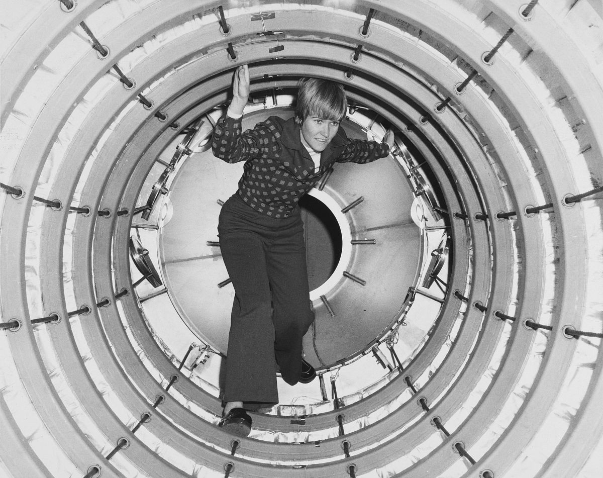 Fire Performance and Cracking Behavior of Immersed Tunnels: A Case Study